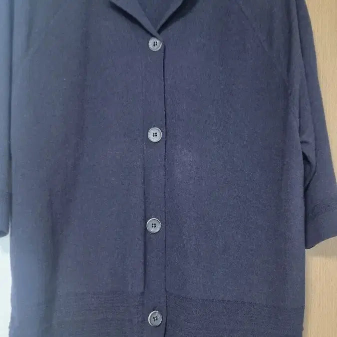 [BUNJANG] K-ISS Collar Knit Cardigan / 키이스 카라니트가디건66