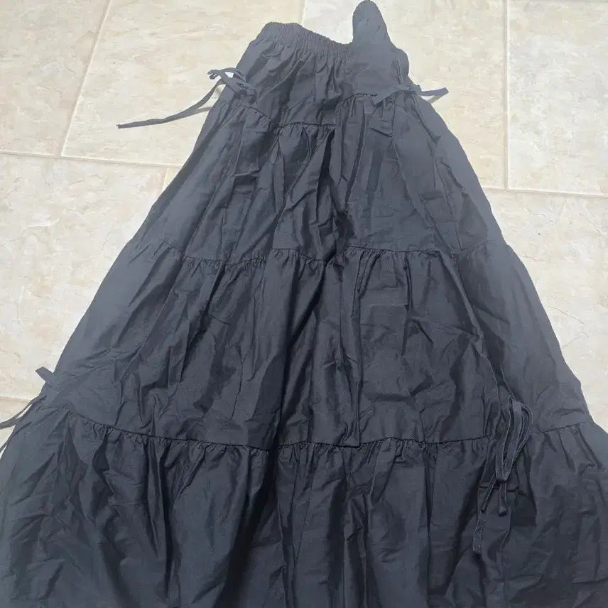 [BUNJANG] Black Flare Ruffle Mini Skirt / 플레어 캉캉 스커트 블랙