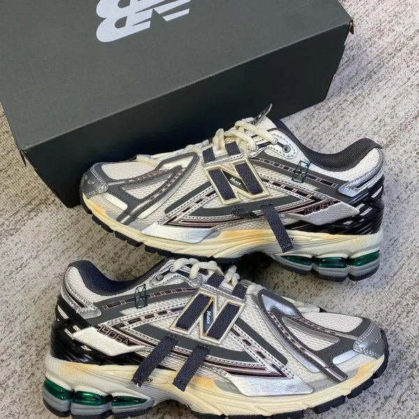 [BUNJANG] New Balance 1906A Cream Silver Washed Tech Running Shoes (Unisex) / 뉴발란스 1906A 크림 실버 빈티지 워싱 효과 남녀공용 테크 러닝화