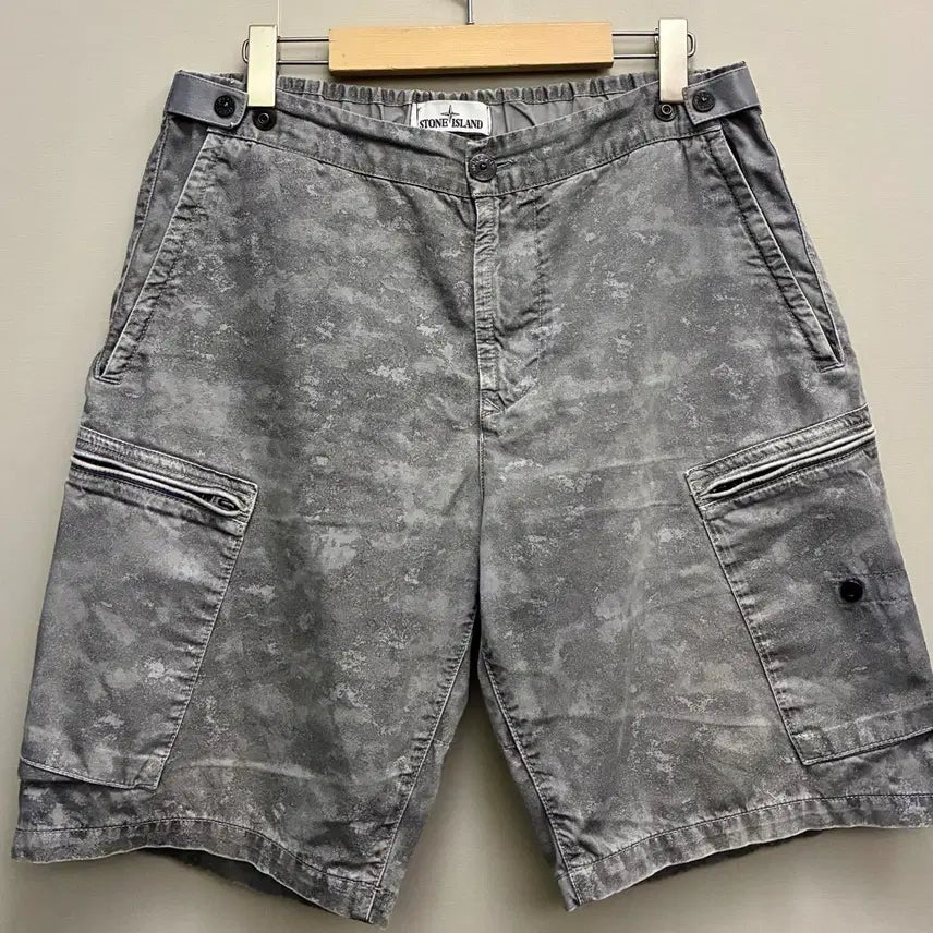 [BUNJANG] Stone Island Ice Grey Camo Cargo Shorts / (32~34)스톤아일랜드 아이스 그레이카모 카고쇼츠 반바지