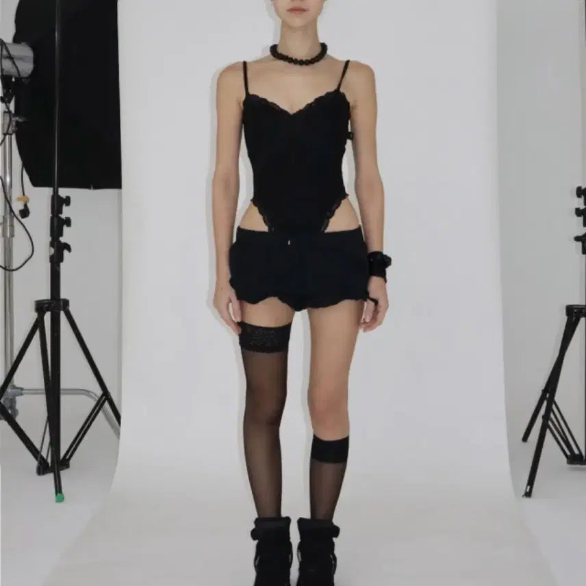 [BUNJANG] BNFROM Romantic Lace Bodysuit Black / bnfrom 비엔프롬 로맨틱 레이스 바디 수트 블랙