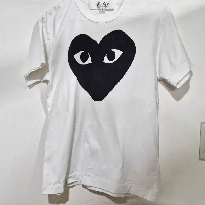 [BUNJANG] Comme des Garçons Play Big Heart Logo T-Shirt White / 꼼데가르송 플레이 하트 빅로고 화이트