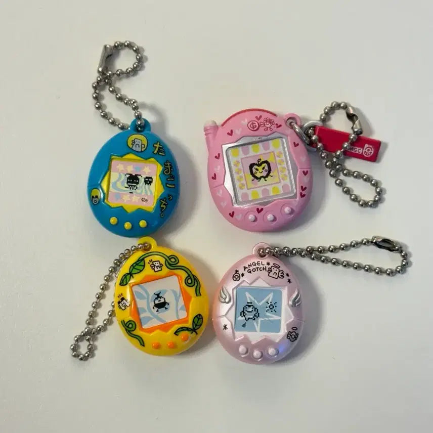 [BUNJANG] Bandai Tamagotchi Gacha Keyring Set / 반다이 1탄 다마고치 가챠 키링 일괄