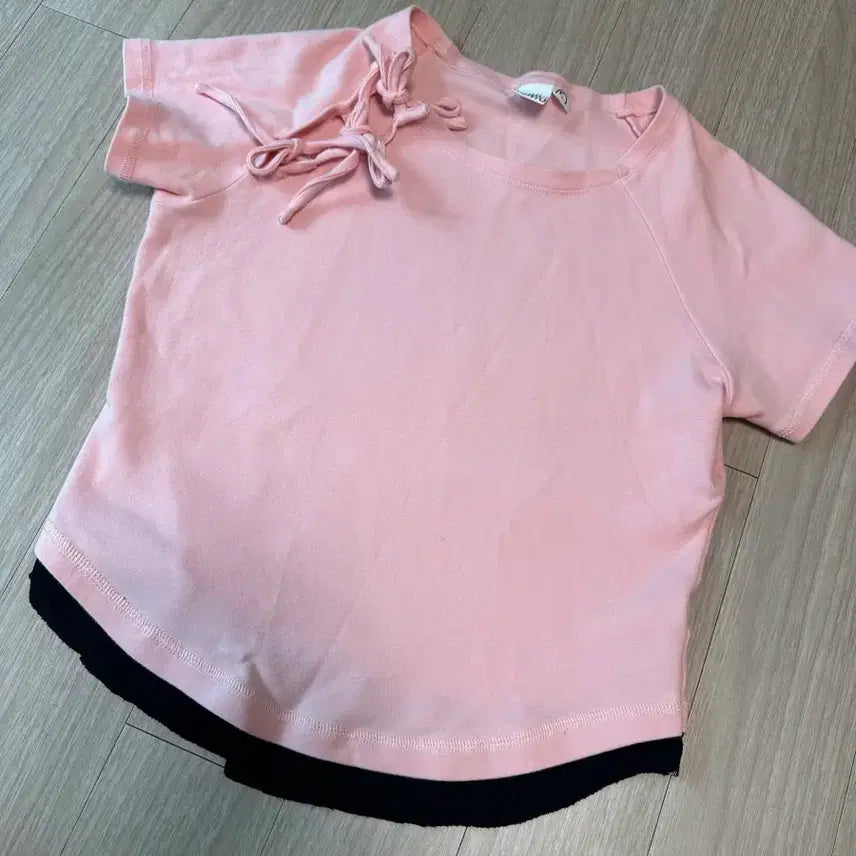 [BUNJANG] Partimento Ribbon Strap Layered Short Sleeve Tee - Pink / 파르티멘토 RIBBON STRAP LAYERED SHORT SLEEVE TEE_PINK