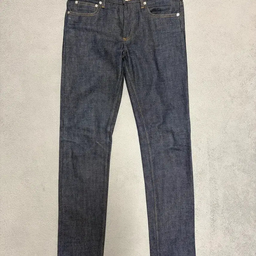 [BUNJANG] A.P.C. Petit New Standard Selvedge Denim Jeans Size 29 / A.P.C 쁘띠뉴스탠다드 셀비지 데님 29사이즈