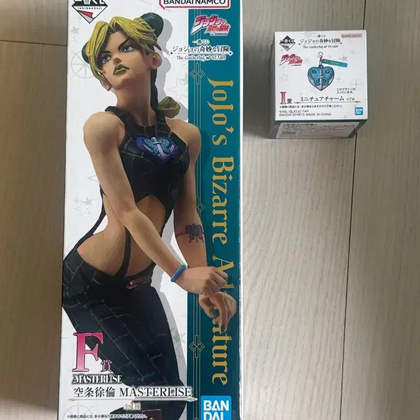 [BUNJANG] JoJo's Bizarre Adventure Ichiban Kuji Part 5 Jolyne Cujoh Figure & Charm Set / 죠죠 제일복권 게더링 5부 죠린 + 참 (F상 / I상)