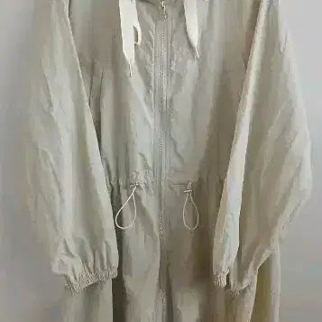 [BUNJANG] Women's Hooded Windbreaker Jacket Beige / selly 바람막이 자켓베이지