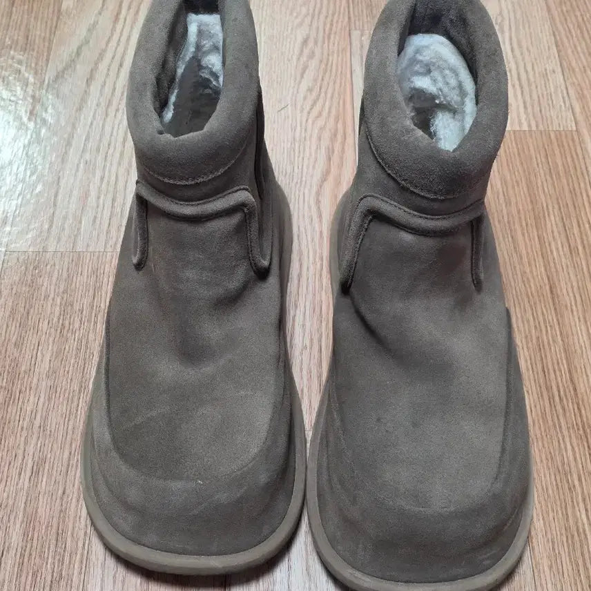 [BUNJANG] Nonparking Kinch Ugly Boots 290 / 논파킹 어그 290