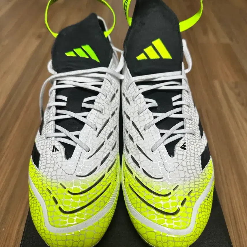 [BUNJANG] Adidas Predator Elite AG Football Boots (Size 270) / 아디다스 프레데터 엘리트 AG 270 사이즈 축구화