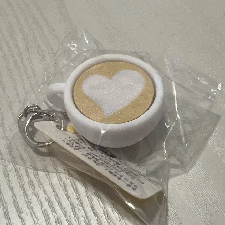 [BUNJANG] Latte Art Heart Coffee Mug Keychain / 라떼아트 하트 커피 머그잔 머그컵 클릭커 딸깍이 키링
