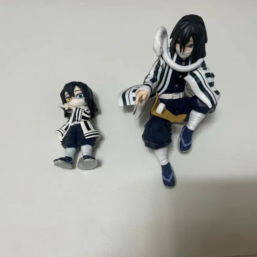 [BUNJANG] Kimetsu no Yaiba Iguro Obanai Choconoise & FURYU Figure Bundle Set / 일괄)귀멸의 칼날 이구로 오바나이 초코노세&팔버스 피규어