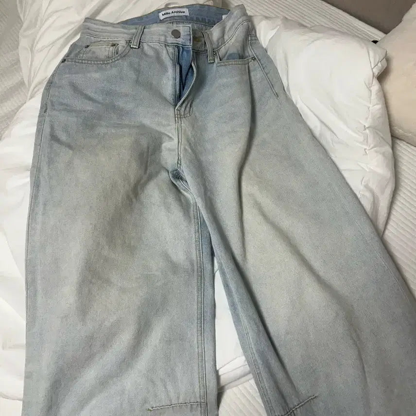 [BUNJANG] Mallowmon Jeans / 밀로우먼 청바지s