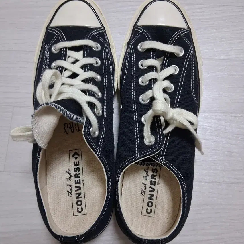 [BUNJANG] Classic Canvas Sneakers Navy Size 260 / 클래식 캔버스 스니커즈 네이비 사이즈 260 형곡동 직거래
