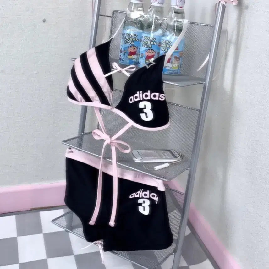 [BUNJANG] Adidas Strawberry Milk Bikini Top / 아디다스 딸기우유 비키니 빈티지 라떼갸루 히메오네 리즈리사