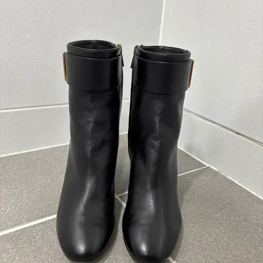 [BUNJANG] Ferragamo Leather Ankle Boots / 정품)페라가모 앵글부츠