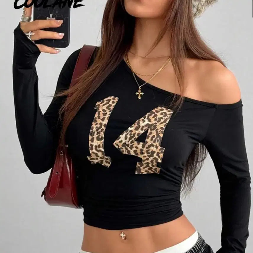 [BUNJANG] Y2K Off-Shoulder Leopard Print Long Sleeve Crop Top - Black, Size S / Y2K 오프숄더 레오파드 크롭 긴팔티 블랙 S
