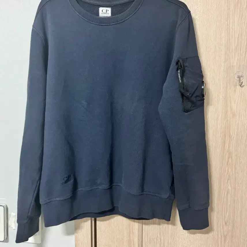 [BUNJANG] CP Company Crewneck Sweatshirt / cp컴퍼니 맨투맨 판매합니다