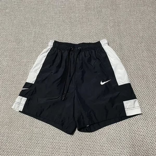 [BUNJANG] Nike Women's Woven Shorts XS / XS 나이키 여성 우븐 반바지 하의 B.8277