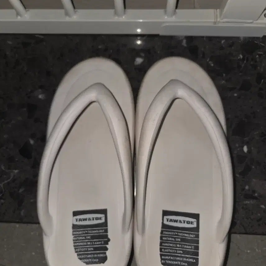 [BUNJANG] Toreant Torelore Zerobity White 280mm Sandals / 토앤토 제로비티 화이트 280mm 판매합니다.