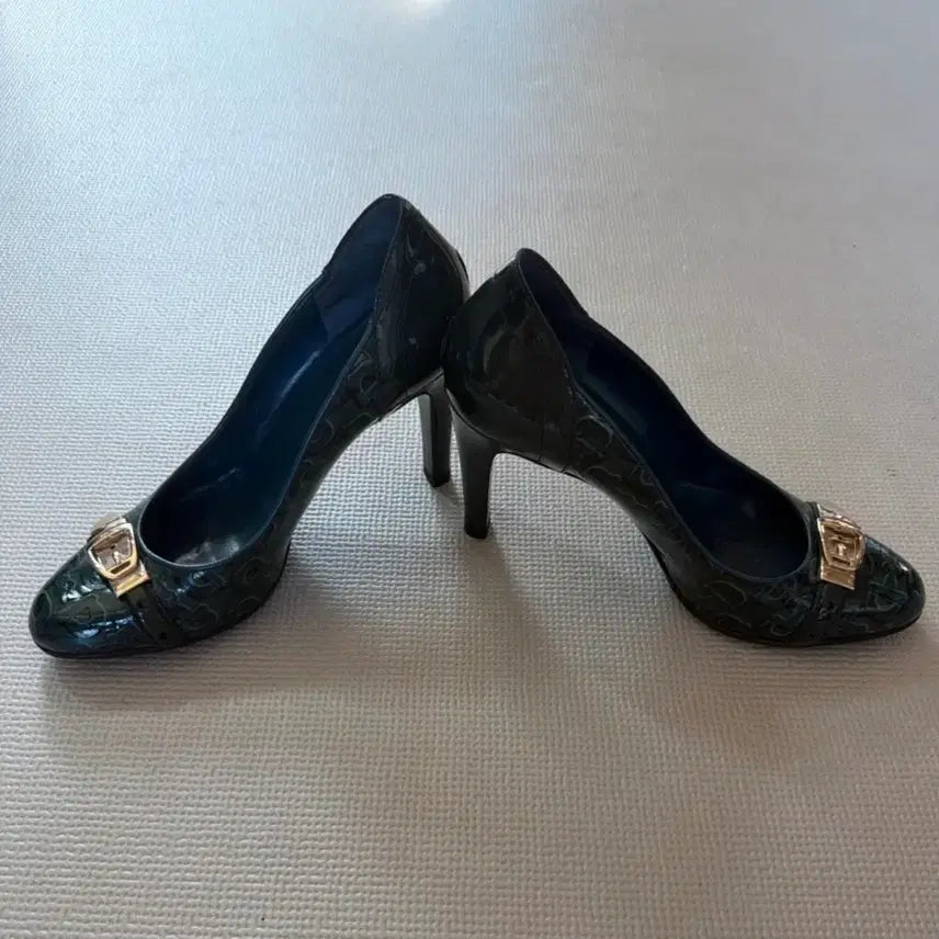 [BUNJANG] Gucci Patent Pumps Size 36 / 구찌 페이던트 펌프스 36