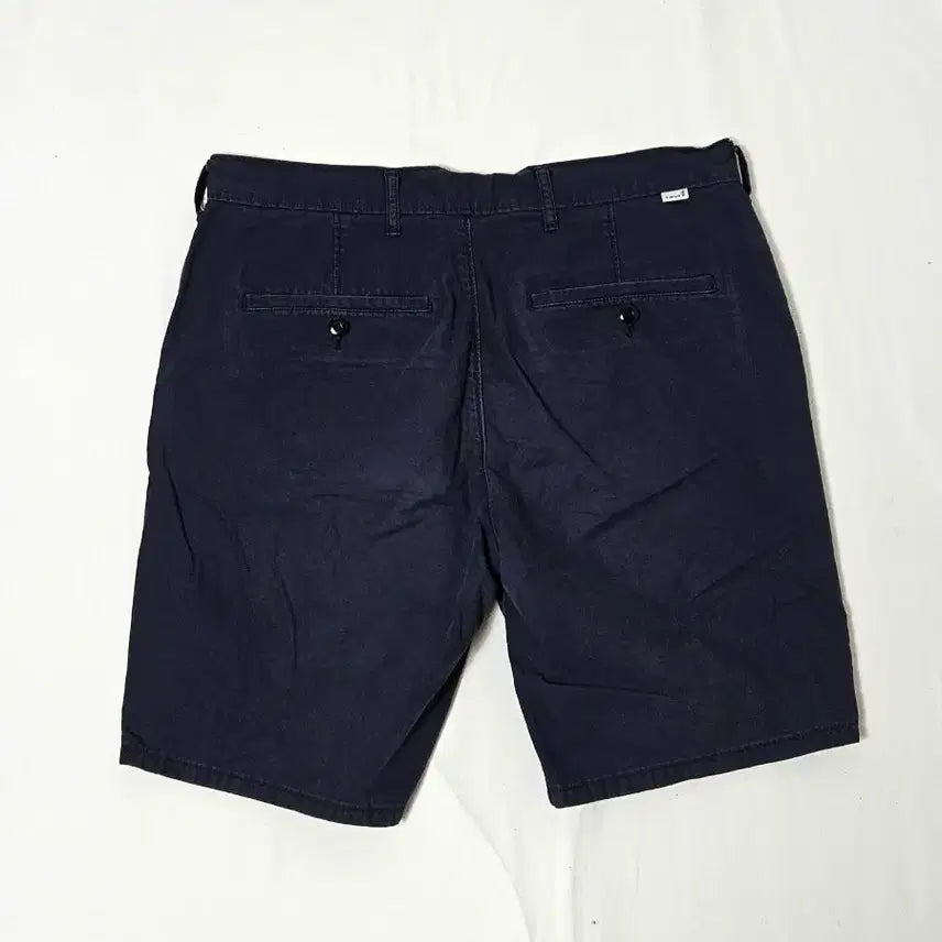 [BUNJANG] Levi's White Tab Chino Shorts Navy 32 / 리바이스 화이트탭 치노쇼츠 반바지 숏팬츠 코튼 네이비 32