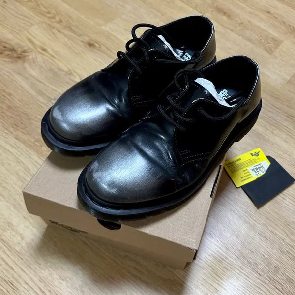 [BUNJANG] Dr. Martens 1461 Silver Arcadia Leather Shoes / 닥터마틴 1461 실버 아카디아 250