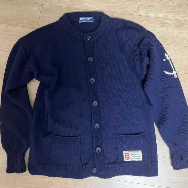 [BUNJANG] GUERNSEY Fisherman Cardigan Navy 40 / 건지울른스 피셔맨 가디건 네이비40