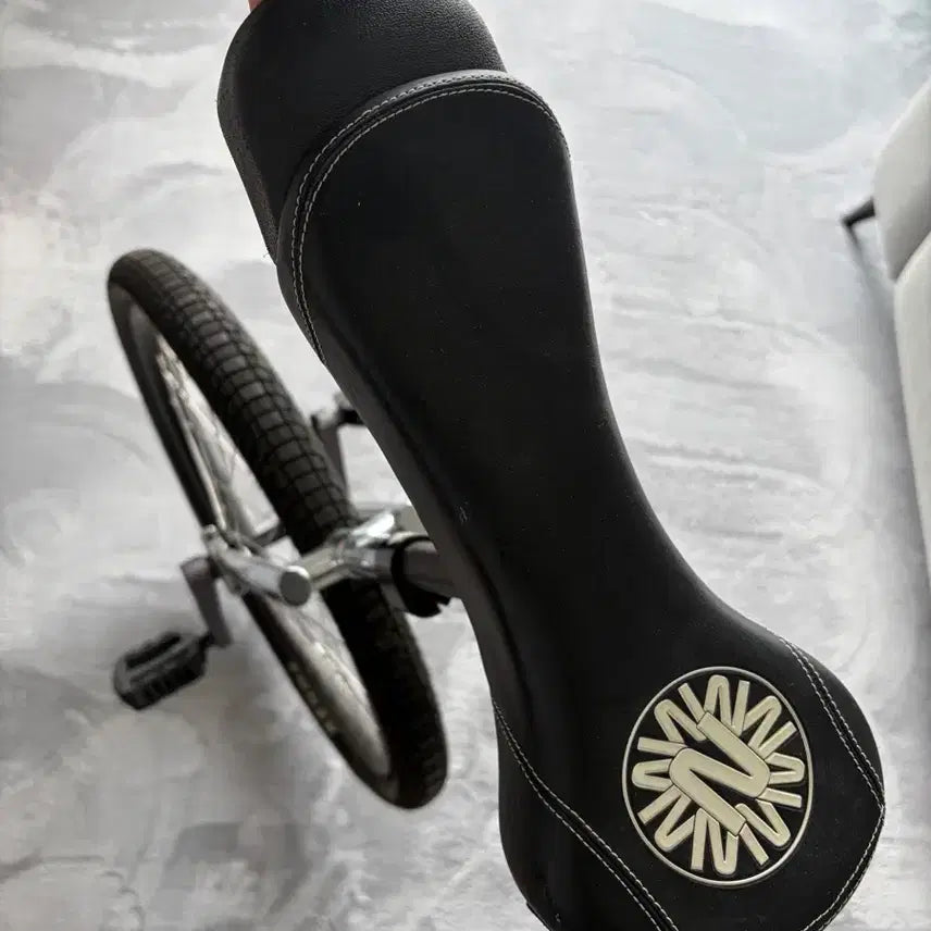 [BUNJANG] Nimbus 24-inch Unicycle / 님버스 24인치 외발자전거