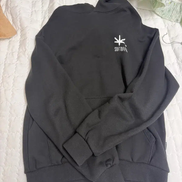 [BUNJANG] Soft Office Sweat Hoodie Black L / 소프트오피스 soft office 스웻 후드 블랙 L