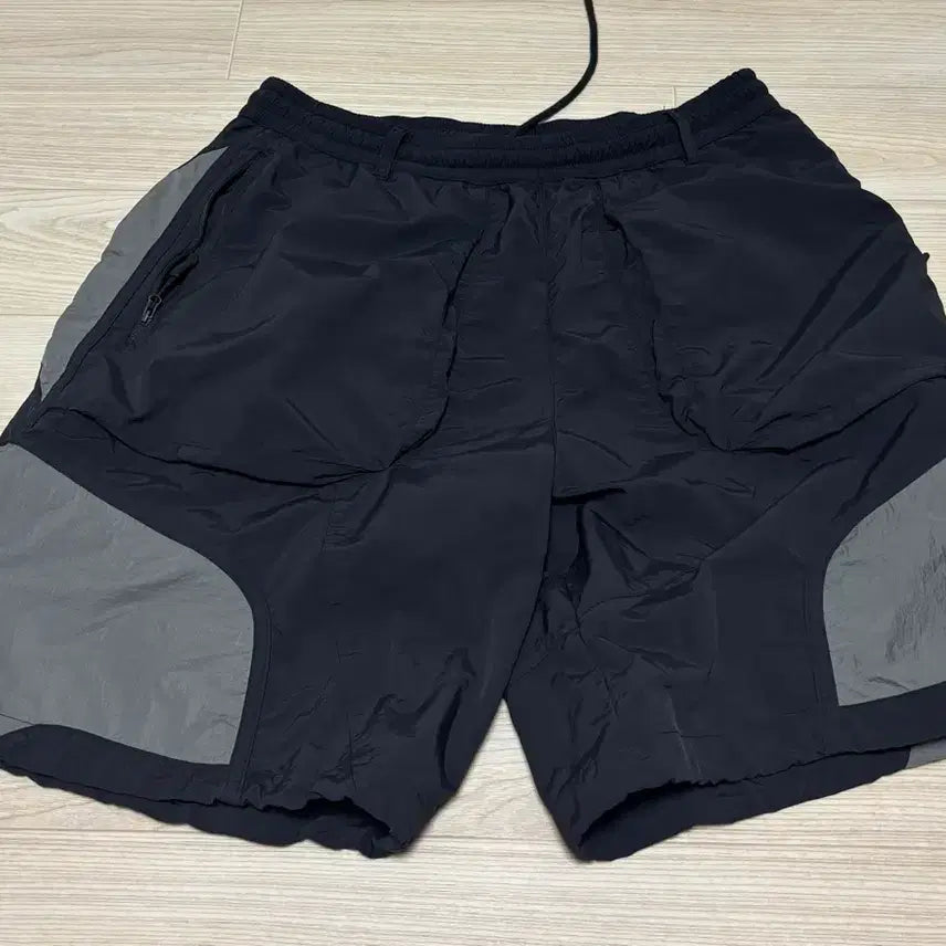 [BUNJANG] Sansan Gear Nylon Shorts / 산산기어 나일론 쇼츠