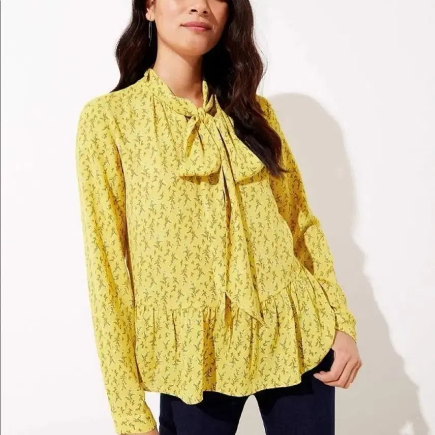 [BUNJANG] LOFT Flower Ribbon Tie Blouse Yellow Size 55 / LOFT 로프트 플라워 리본 타이 블라우스 옐로우 55