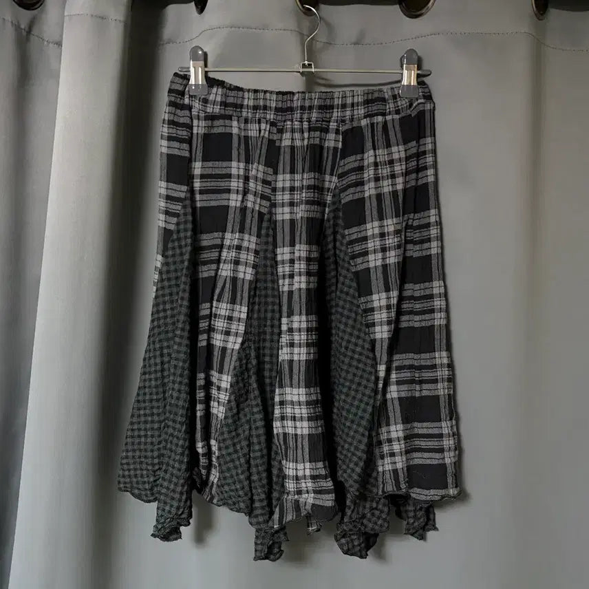 [BUNJANG] Check Pattern Midi Skirt / 체크 패턴 스커트