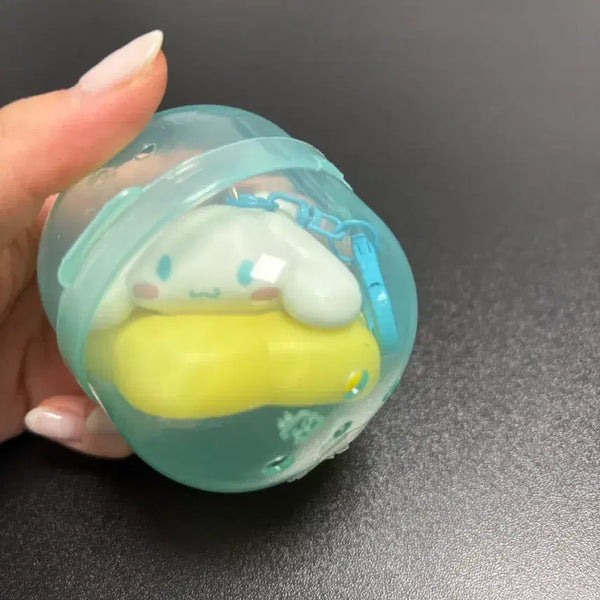 [BUNJANG] Cinnamoroll Light-Up Keychain / 시나모롤 불빛 키링