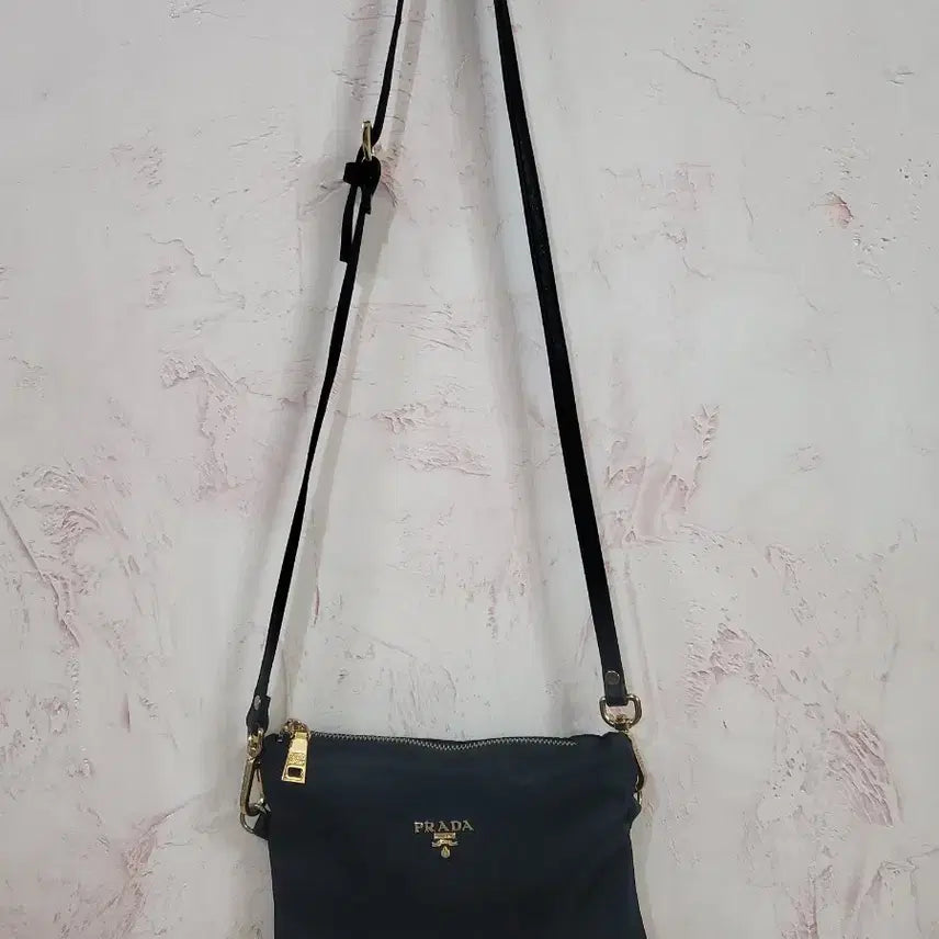 [BUNJANG] Black Nylon Mini Crossbody Bag / 여성미니  크로스백 블랙