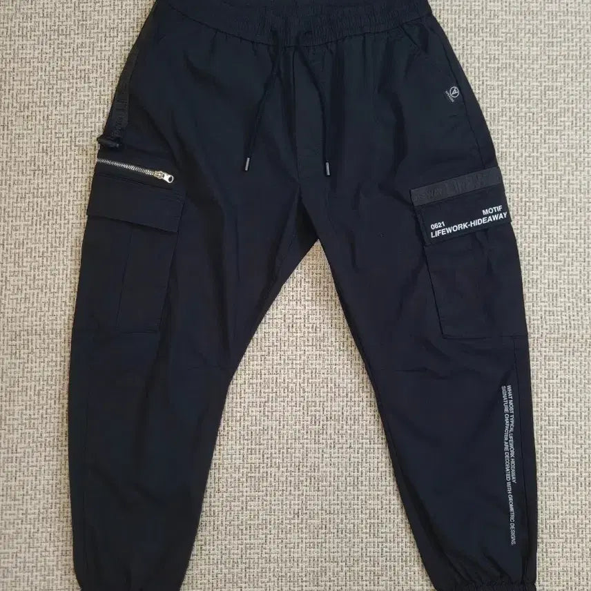 [BUNJANG] Life Work Black Cargo Jogger Pants / 라이프워크 블랙 카고 조거팬츠 L