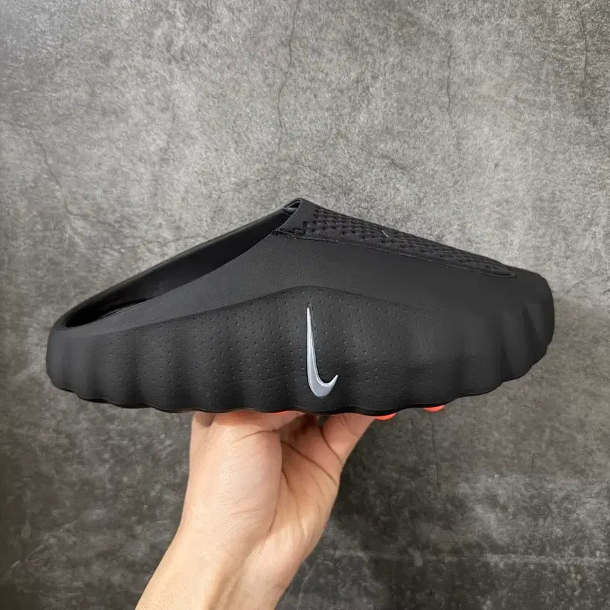 [BUNJANG] Nike Mind 001 Training Shoes / 260mm 나이키 마인드001 세일 블랙테크 족저 마사지 편안한 착용감 트레이닝화 블랙 HQ4307-001