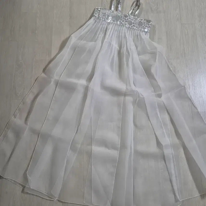[BUNJANG] White Hanbok Skirt / 흰색 한복 갈래치마 팝니다