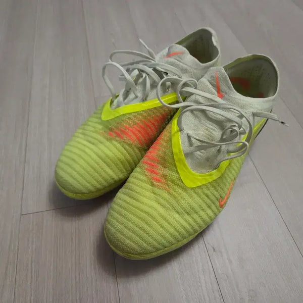 [BUNJANG] Nike Phantom 6 Elite FG Football Boots 280 / 나이키 팬텀6 엘리트 축구화280