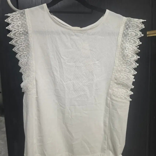 [BUNJANG] GU Women's Lace Sleeveless T-Shirt (M) / GU 티셔티(새상품)