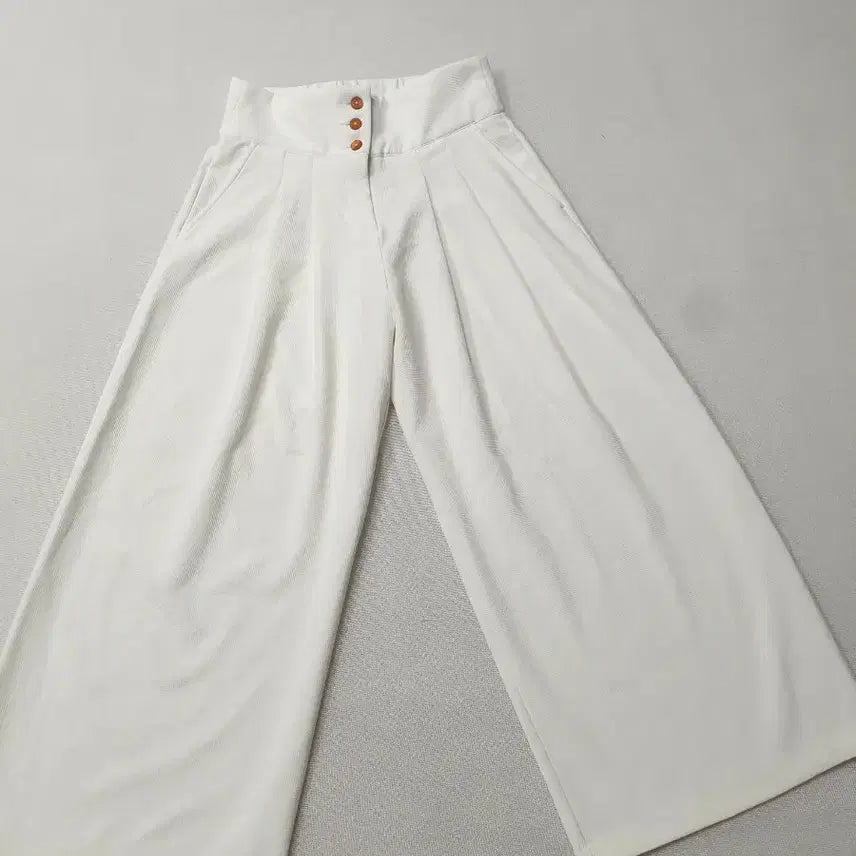[BUNJANG] Malbon x Adidas White Wide Leg Golf Pants / 말본 아디다스 흰색 와이드 팬츠 허리28~29