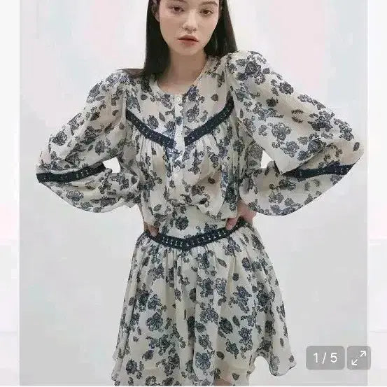 [BUNJANG] Asura Daisy Two-Piece Set-up Setup Beige/Navy (55-66) / (최종) 아수라 데이지 투피스 셋업 세트 55~66 베이지(네이비)