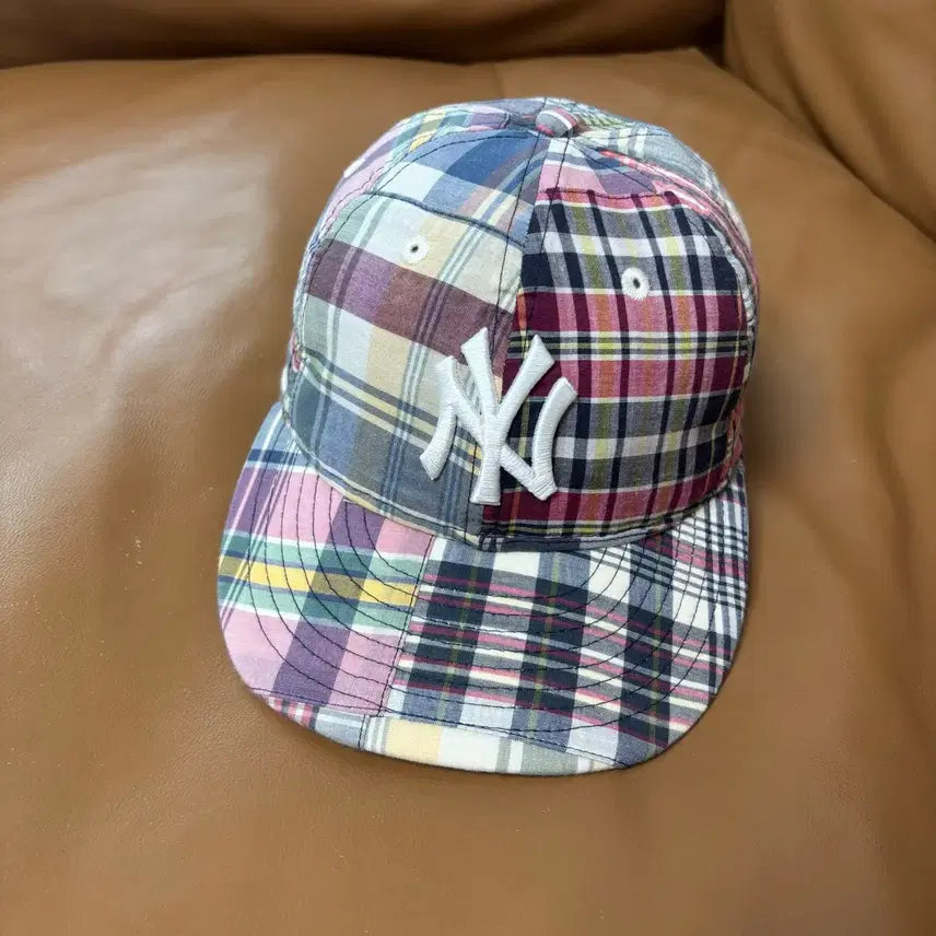 [BUNJANG] BEAMS 9Fifty 6-Panel Madras Check Baseball Cap / BEAMS 빔즈 뉴에라 9Fifty 6패널 볼캡 모자 마드라스 체크