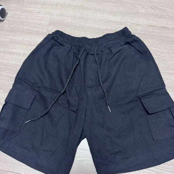 [BUNJANG] Black Cargo Shorts / 블랙 카고 반바지
