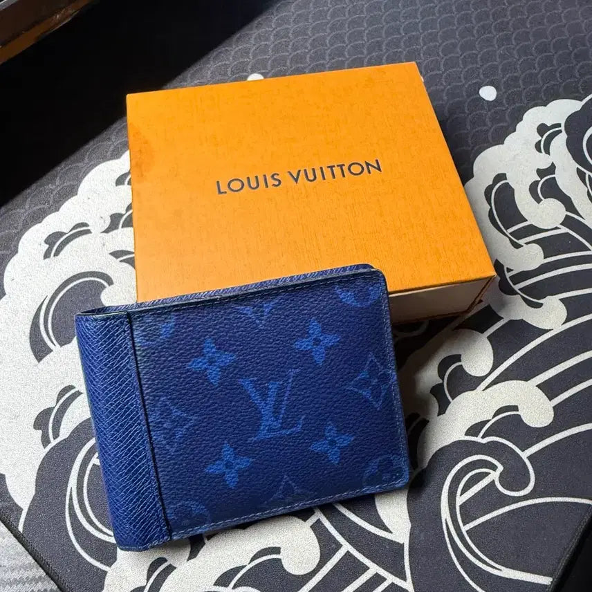 [BUNJANG] Louis Vuitton Taigarama Monogram Multiple Wallet / 루이비통 타이가라마 모노그램 멀티플 반지갑