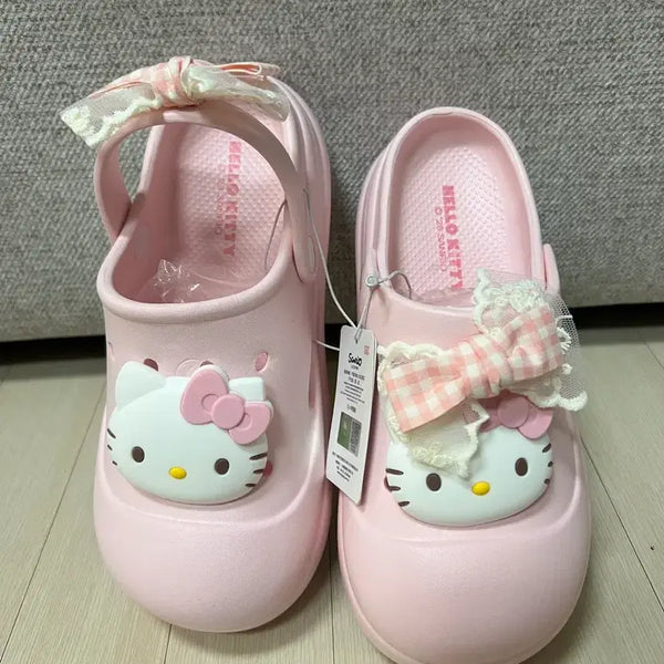 [BUNJANG] Hello Kitty Crocs Shoes / 헬로 키티 크록스 245