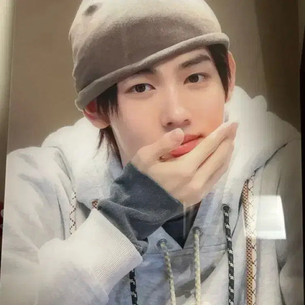 [BUNJANG] KORTIS Sung Hyun Birthday Cafe Frame / 코르티스 성현 생일카페 통판 액자