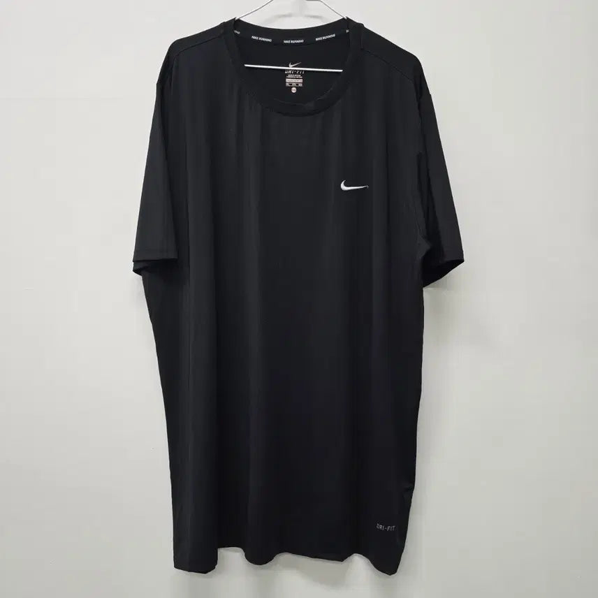 [BUNJANG] Nike Round Neck T-Shirt Size 125 / 나이키 125사이즈 라운드티/3941/더본