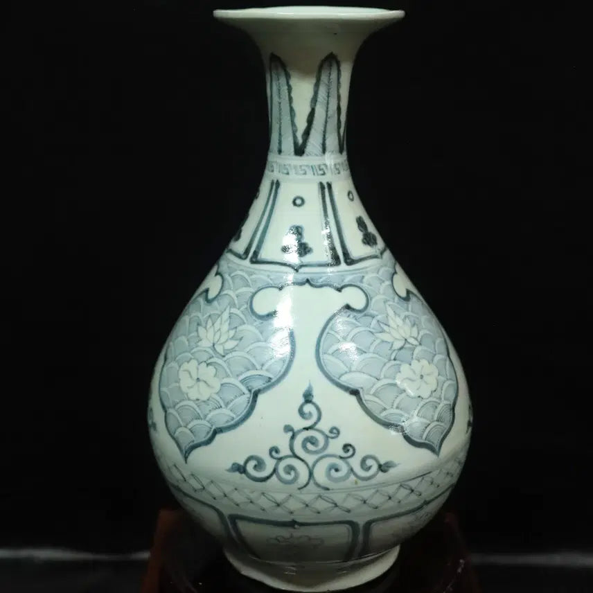 [BUNJANG] Blue and White Porcelain 'Jade Pot-Sleeve' Vase / 중국 도자기 청화 옥호춘병