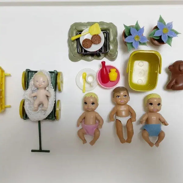 [BUNJANG] Barbie Baby Doll and Various Accessories Bundle Set / 바비 아기 인형외 잡다한 소품 일괄