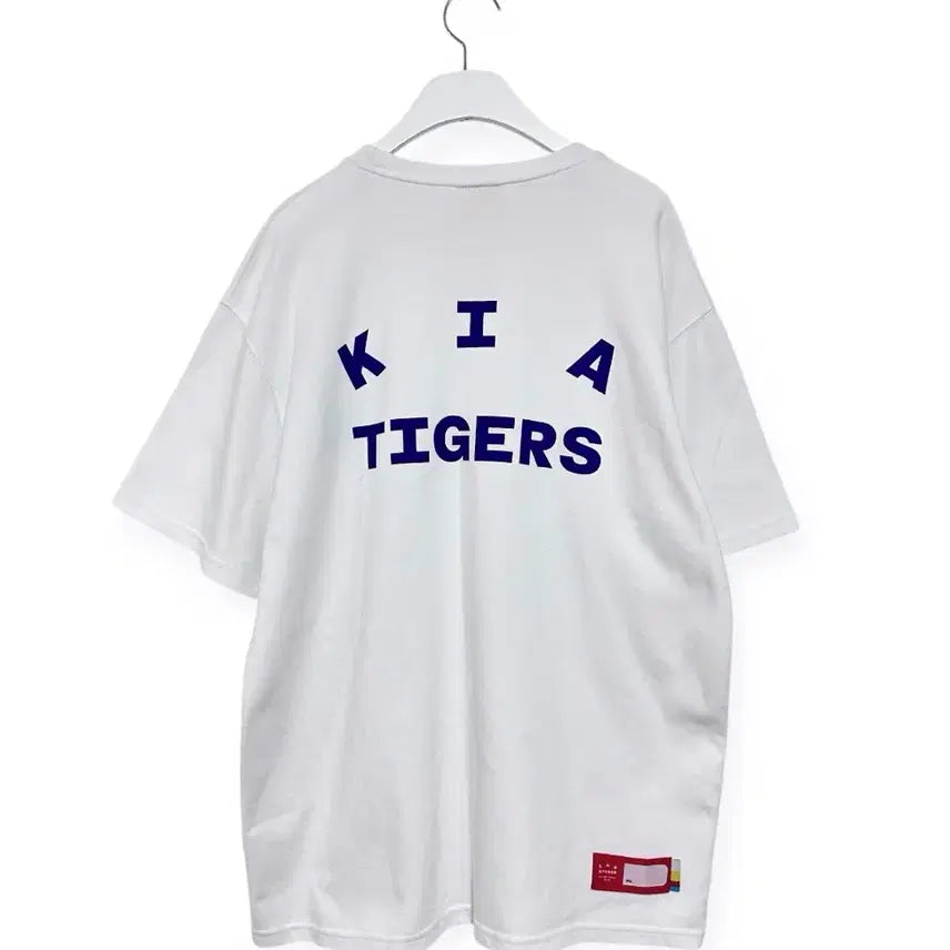 [BUNJANG] IAB X Kia Tigers White T-Shirt / 아이앱 X 기아 타이거즈 화이트 반팔티